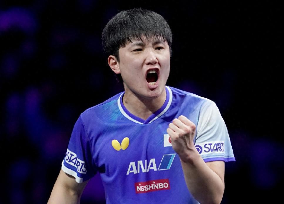 中国队轻取韩国队，张本智和刷新纪录