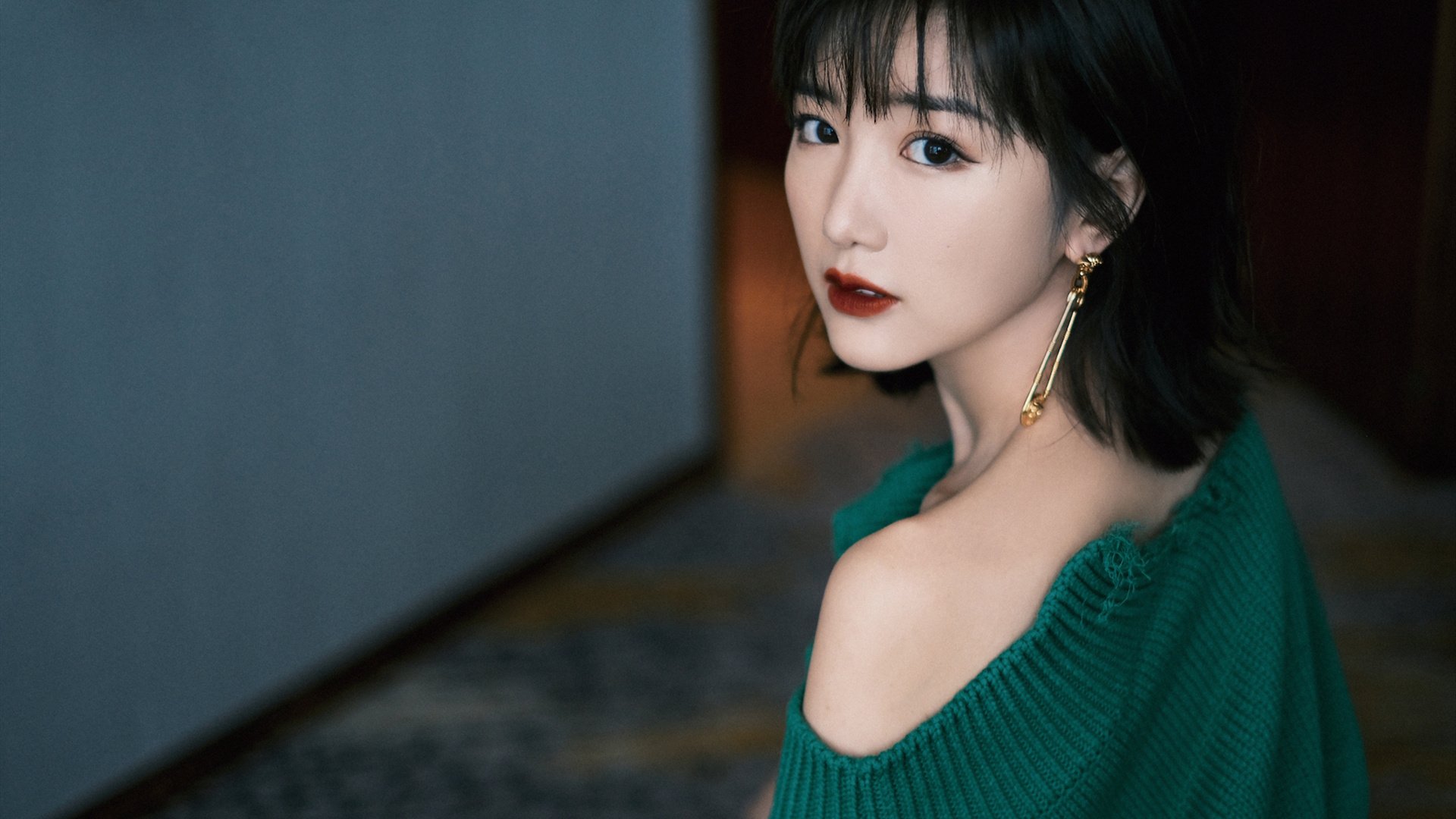 辽宁队淘汰火箭,酒吧爆冷夜,布克37分导演史诗逆转