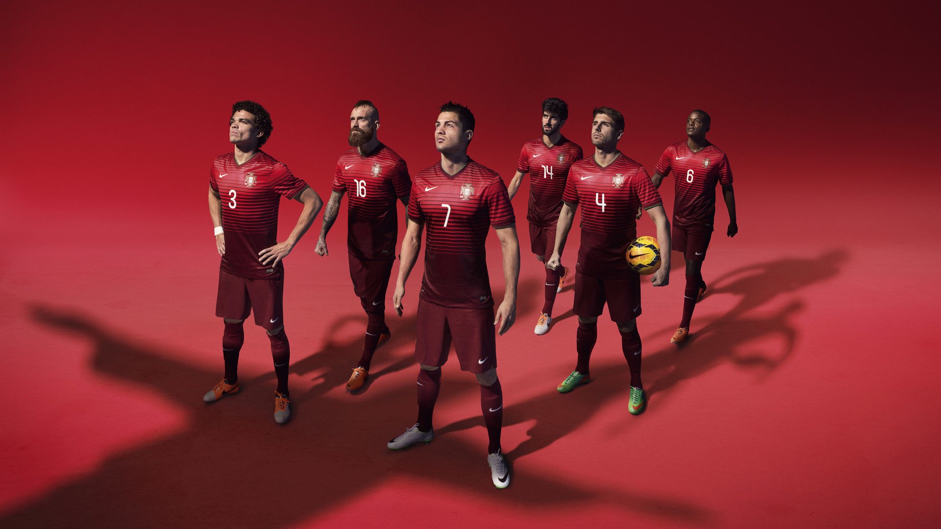 绿茵之心与白色交响，佩德里如何以魔法编织胜局