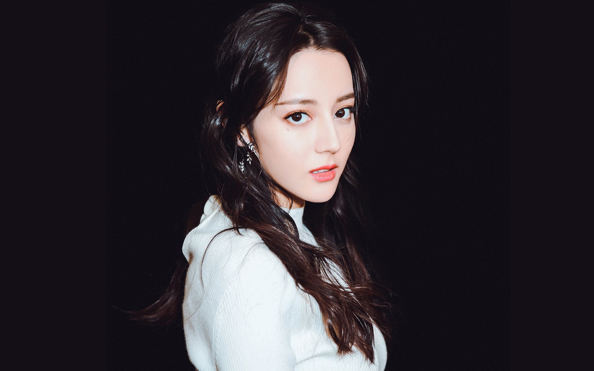 战术完胜与一夫当关,比利亚雷亚尔如何让多特蒙德的青春风暴哑火,拉亚化身叹息之墙